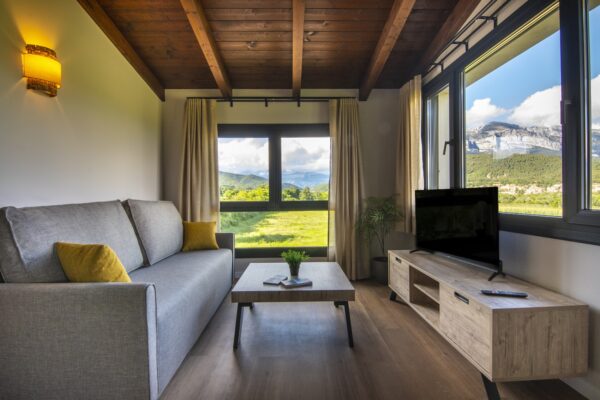 Casas Green Ordesa Salon 7003