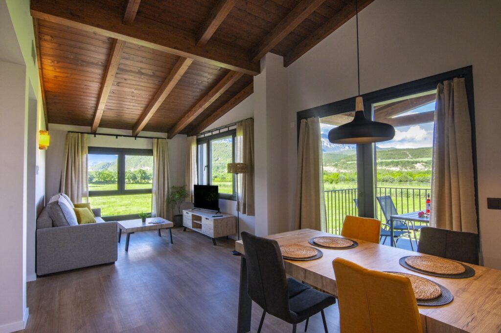 Casas Green Ordesa Salon 7092